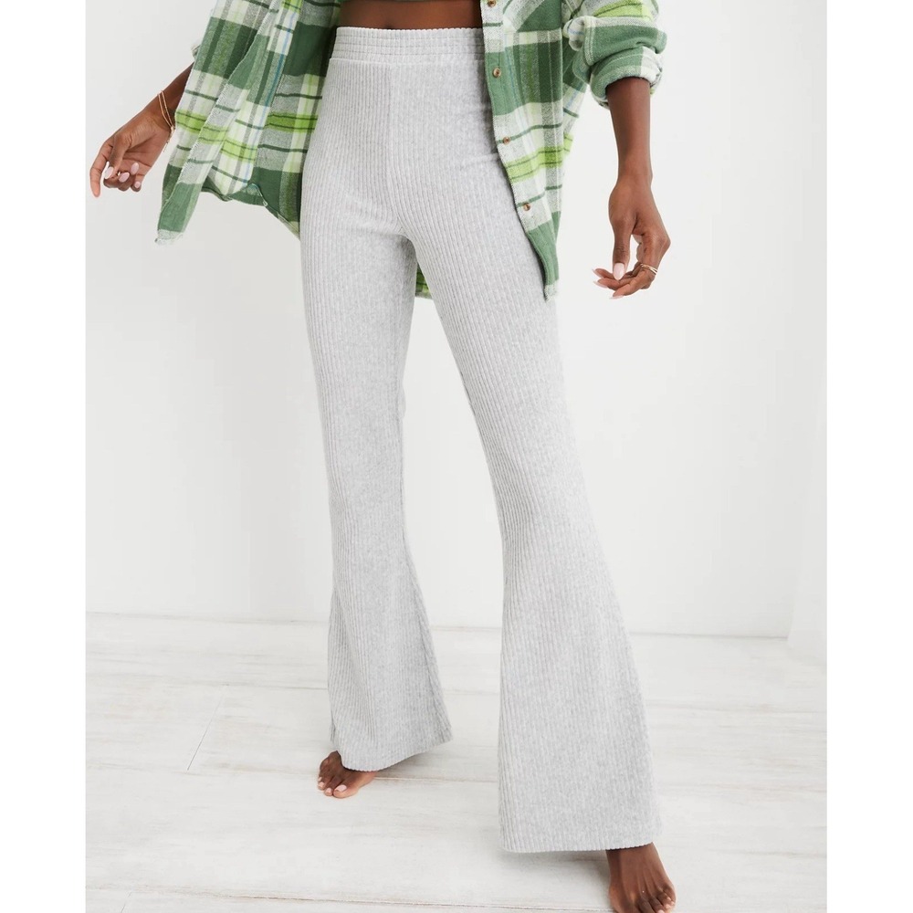 Aerie Groove On - Gray Velour Ribbed Flare Pants - High Rise Sz XL Pull On